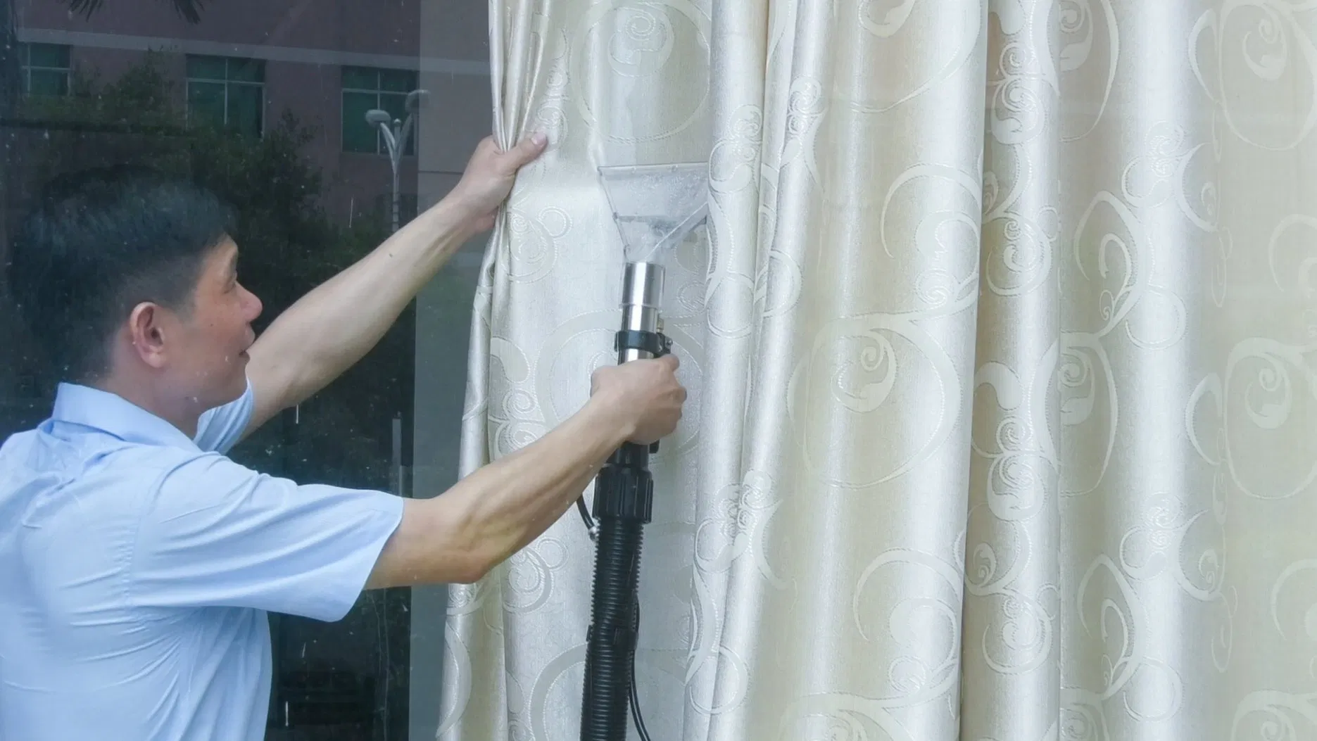 Professional 40L Stainless Steel Carpet Cleaner for Hotel/Hospital