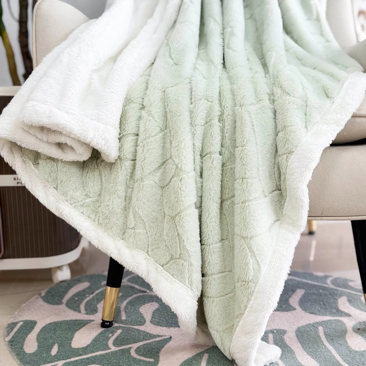 Luxury Thick Comfortable Flannel Coral Fleece Milk Velvet Blanket