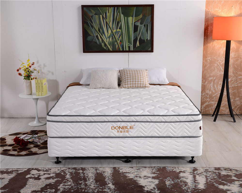 New Design Orthopedic High Density Foam Pocket Spring Bed Mattress for Hotel