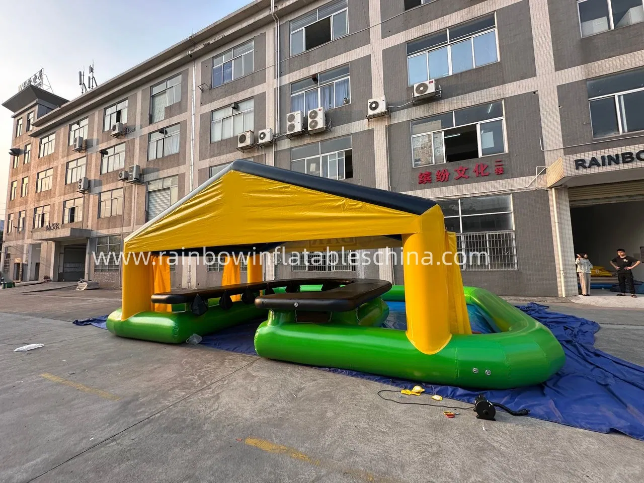 Giant Inflatable Tent with Pool for Outdoor Event and Brand Promotion