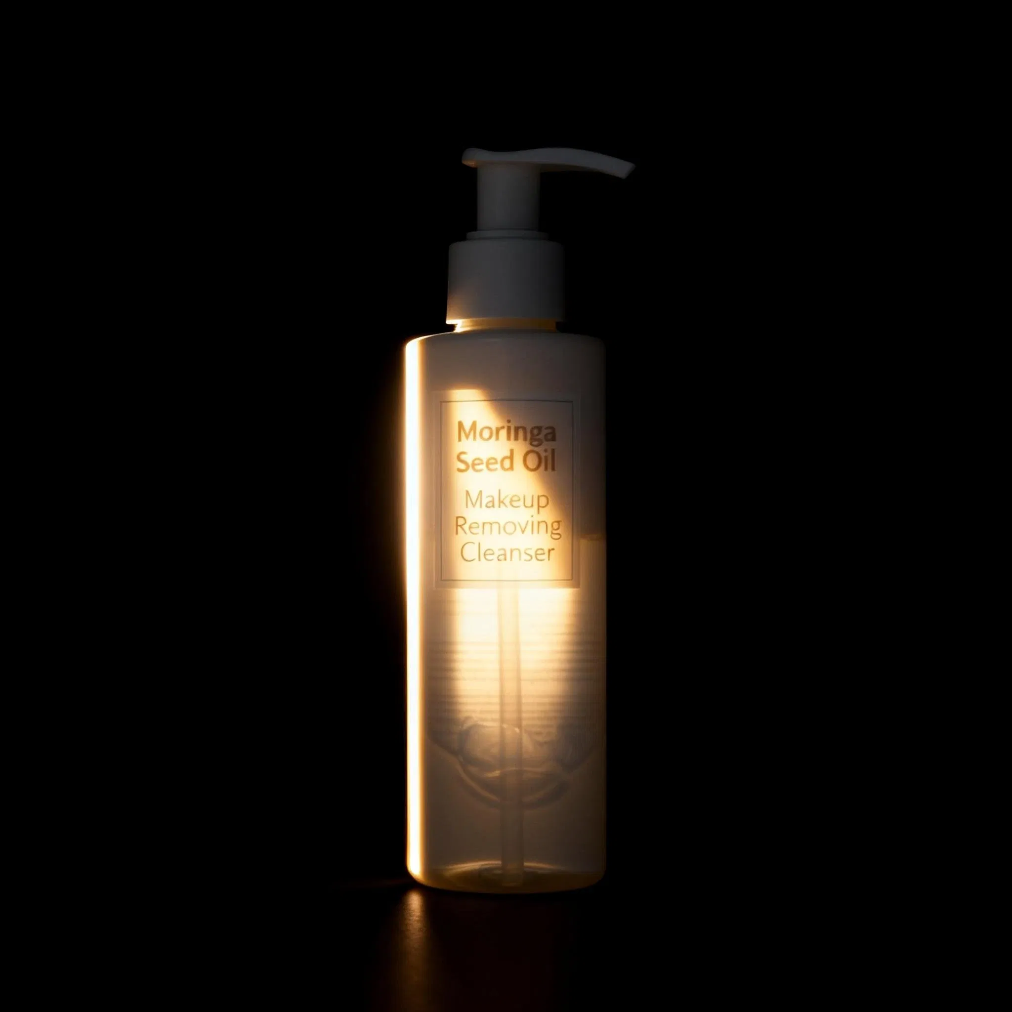 Clinical Grade Pm2.5 Defense and Anti-Inflammatory Face Cleanser with Moringa Oil and Bisabolol Complex for Sensitive Skin Types