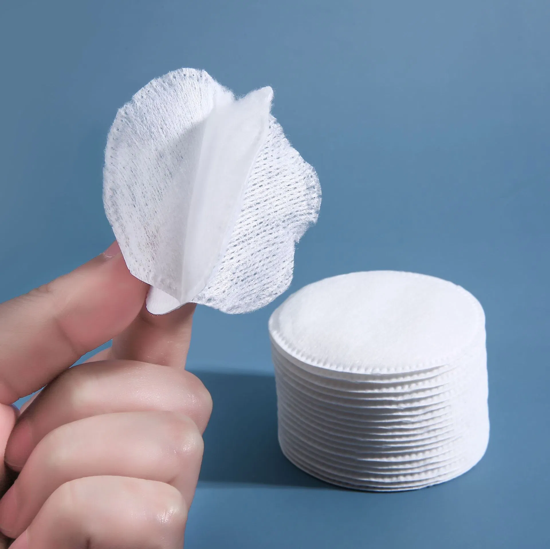 60-Count Household Cotton Pads - Soft, Lint-Free for Daily Cleansing & Facial Moisturizing