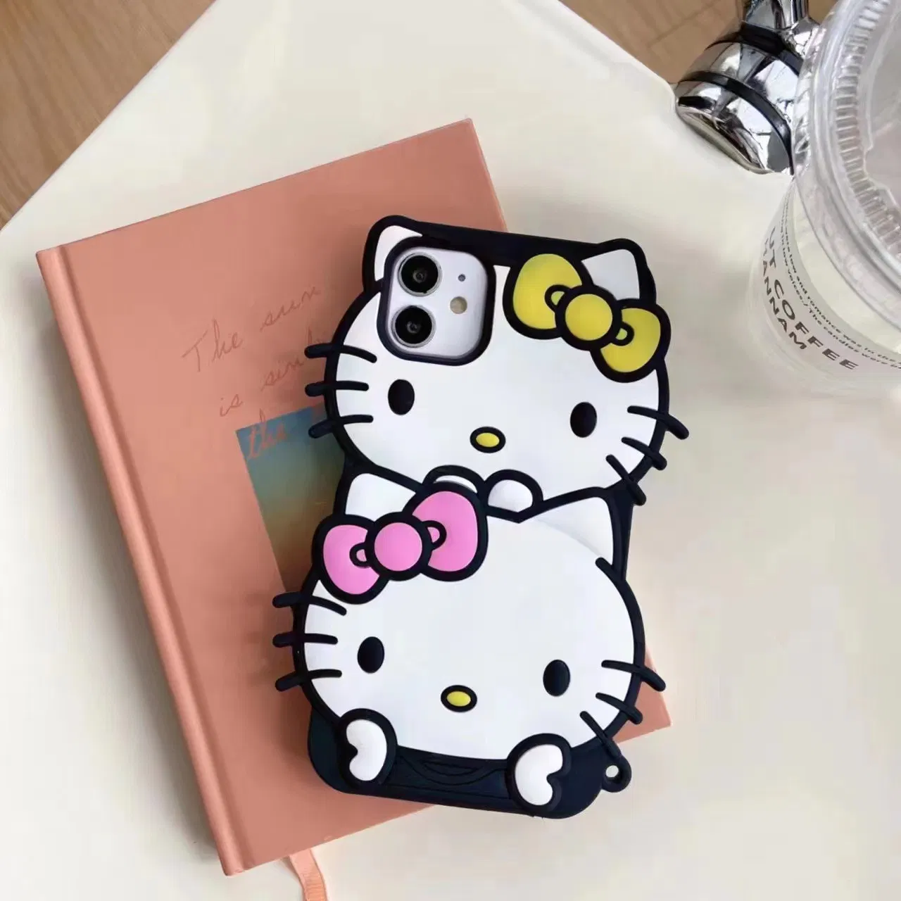 Силиконовый чехол для iPhone 13 Pro Max