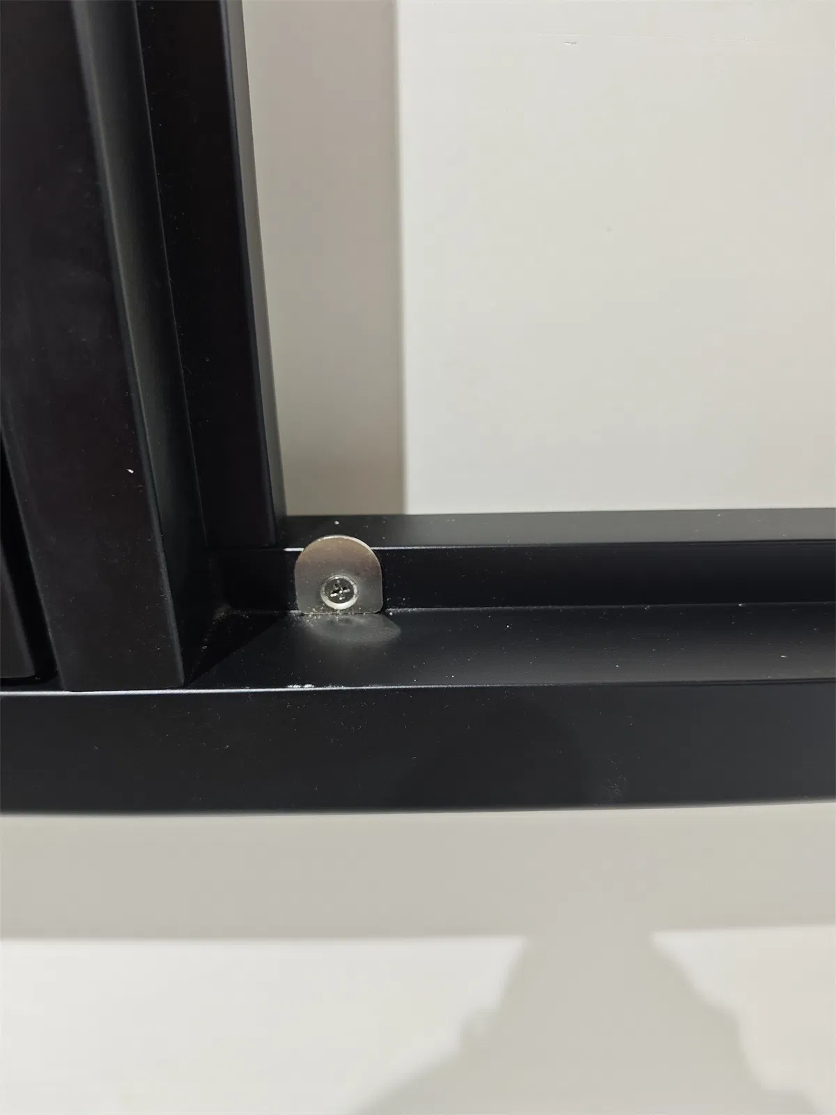 Custom Shutters White Color Plantation Shutters for Window Shades Ventilation Shutters