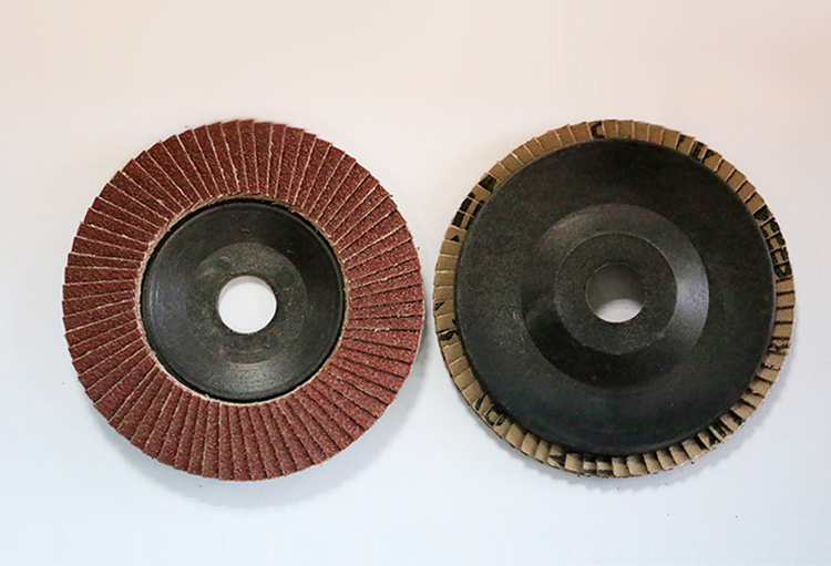 Лепестковый круг FM 5 дюймов для алюминия