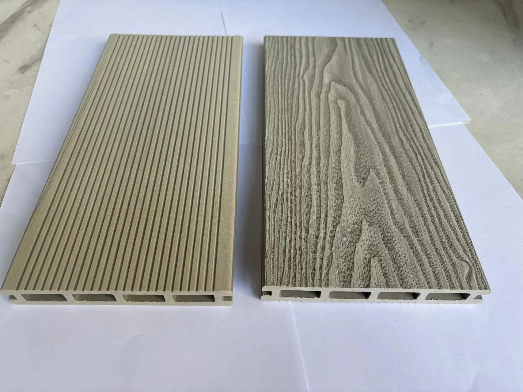 Ocox WPC Outdoor Decking Floor/WPC Board/Composite Decking Floor