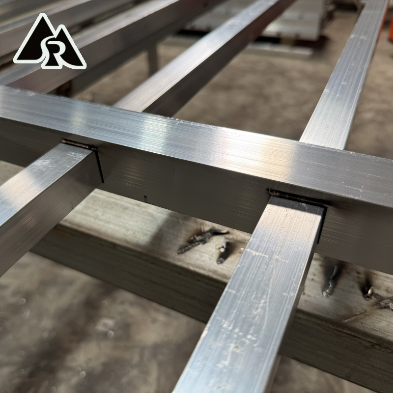 Security Black Metal Steel Picket Fence Outdoor Garden Galvanized Steel Fence Panels