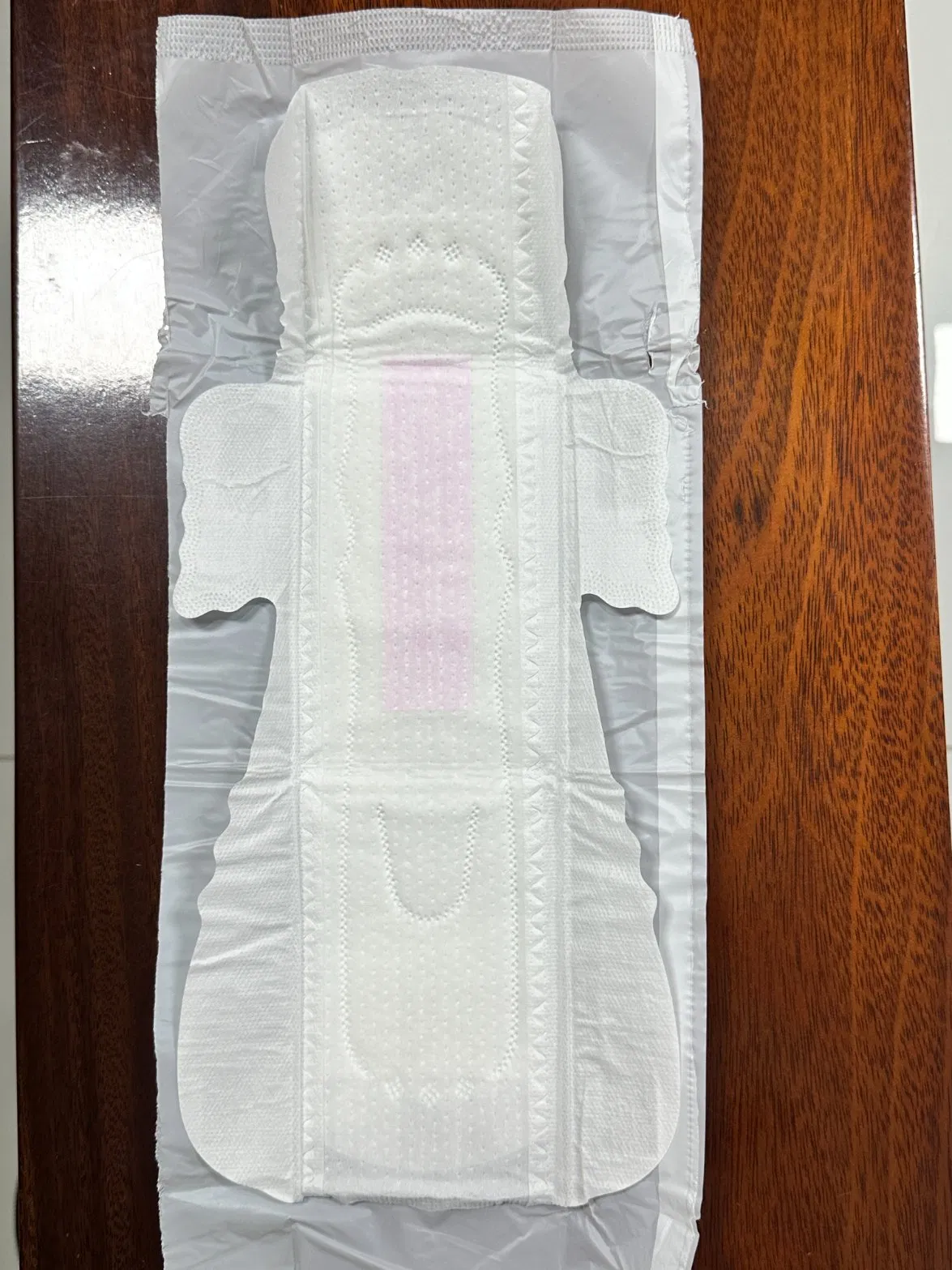 Biodegradable Thin Organic Cotton Pantyliner Free Sample OEM Sanitary Napkin for Women