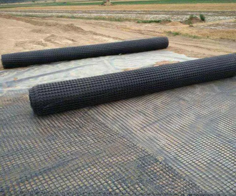 PP Biaxial Plastic Geogrid Pavement Road 50kN Geogrid for Road Construction