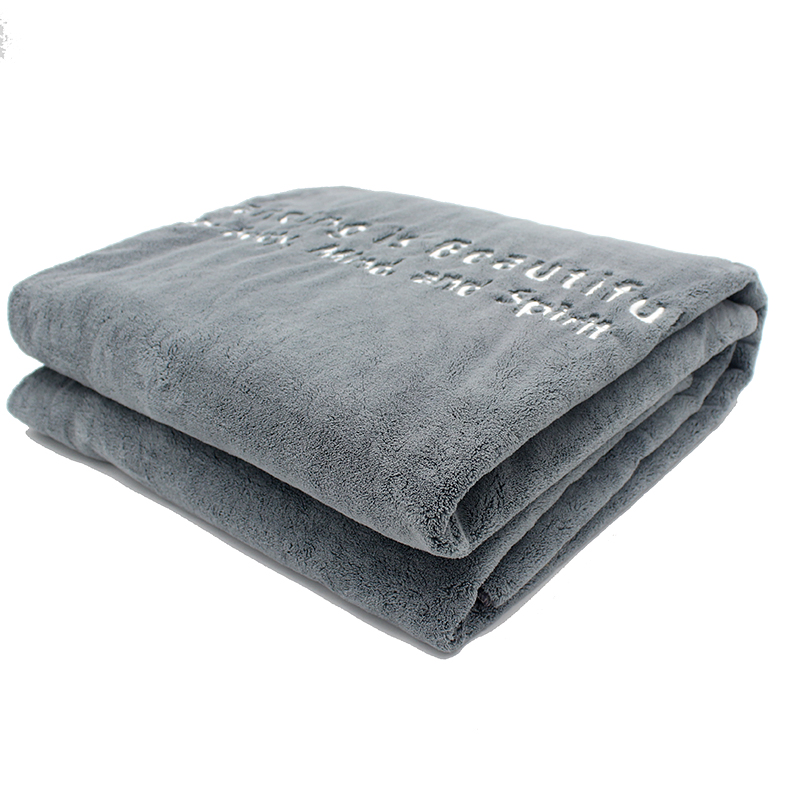 Personalised Ultra Plush Soft Warm and Lightweight SPA Large Microfiber Coral Velvet Cover Blanket