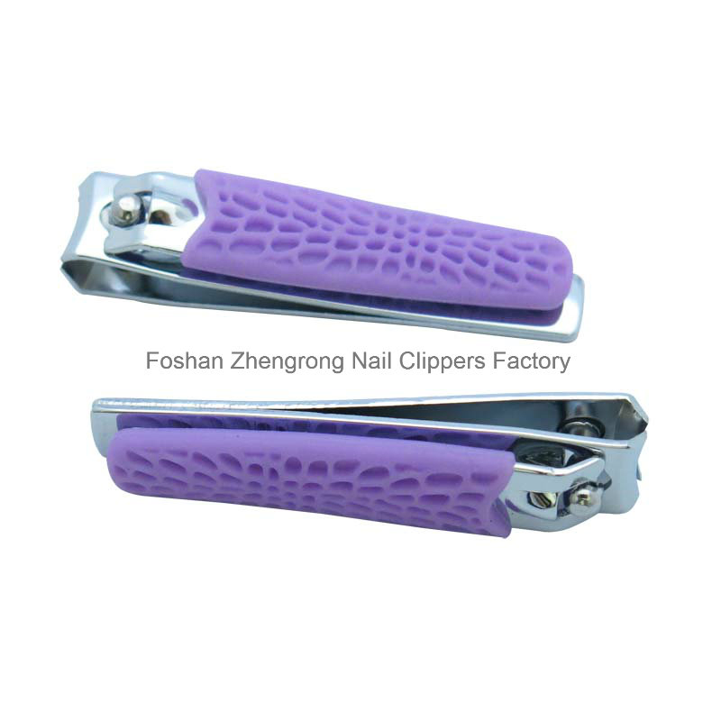 Middle Size Colorful Silicone Cover Finger Nail Clipper (608R-2)