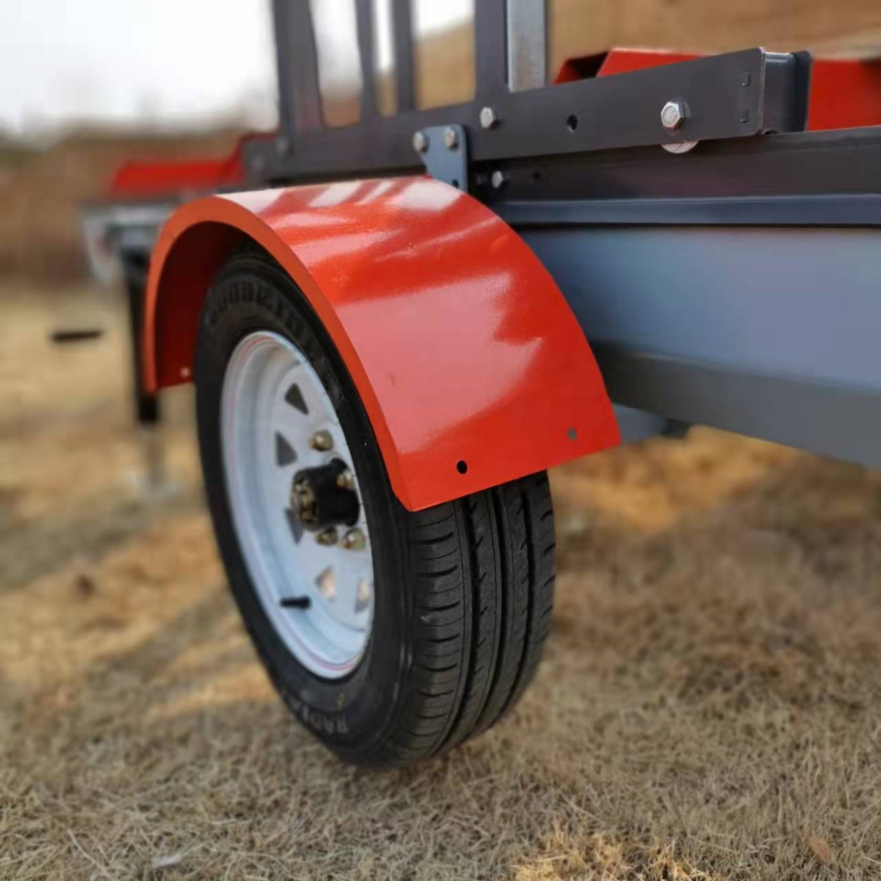 Ленточная пилорама горизонтальная для распиловки