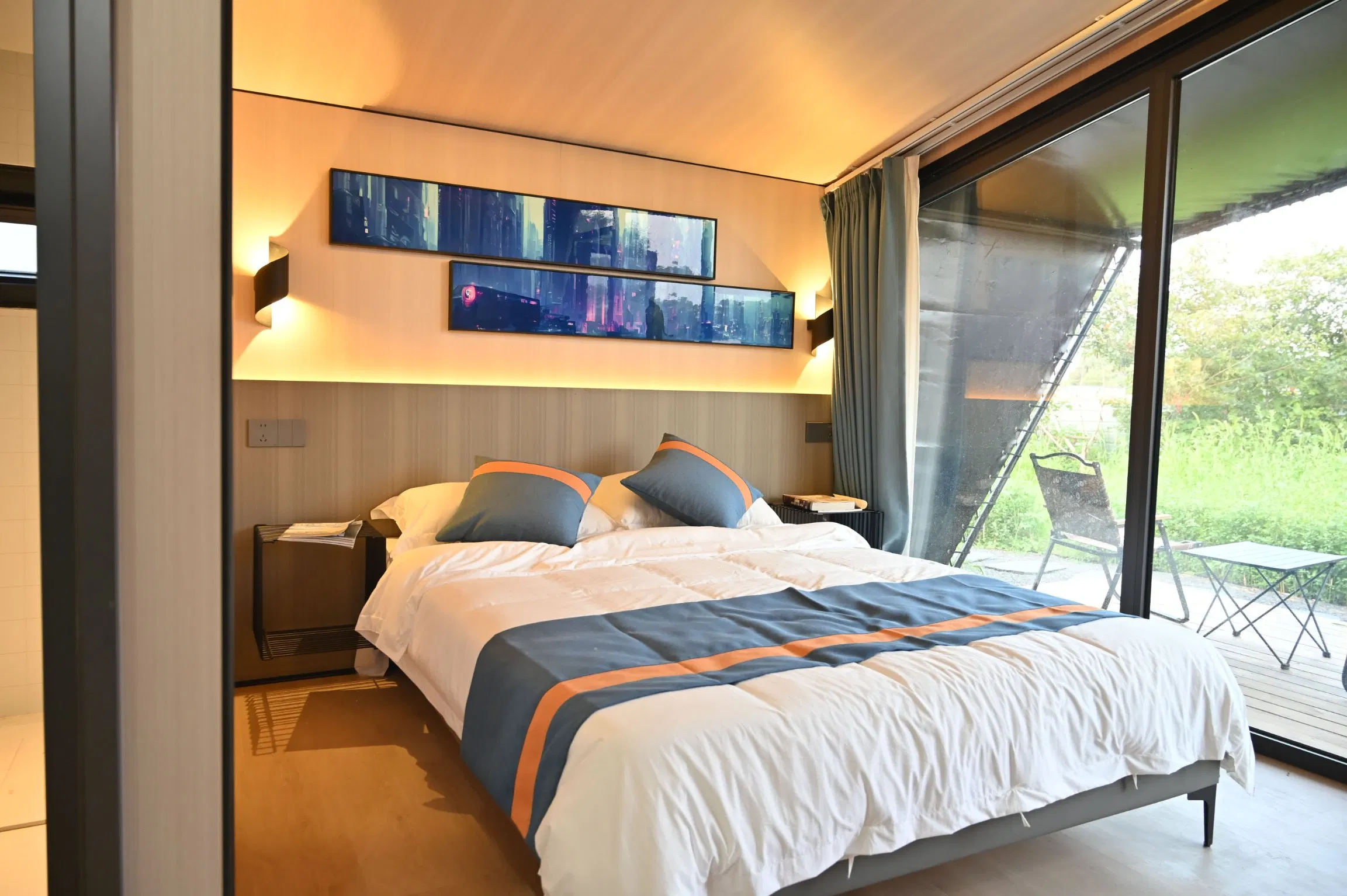 Prefabricated Wellness Cabin Portable Space Capsule Tiny House