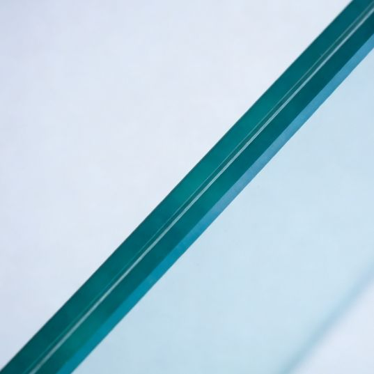 High-Impact Resistant Laminated/Sandwich Glass for Railing & Fence
