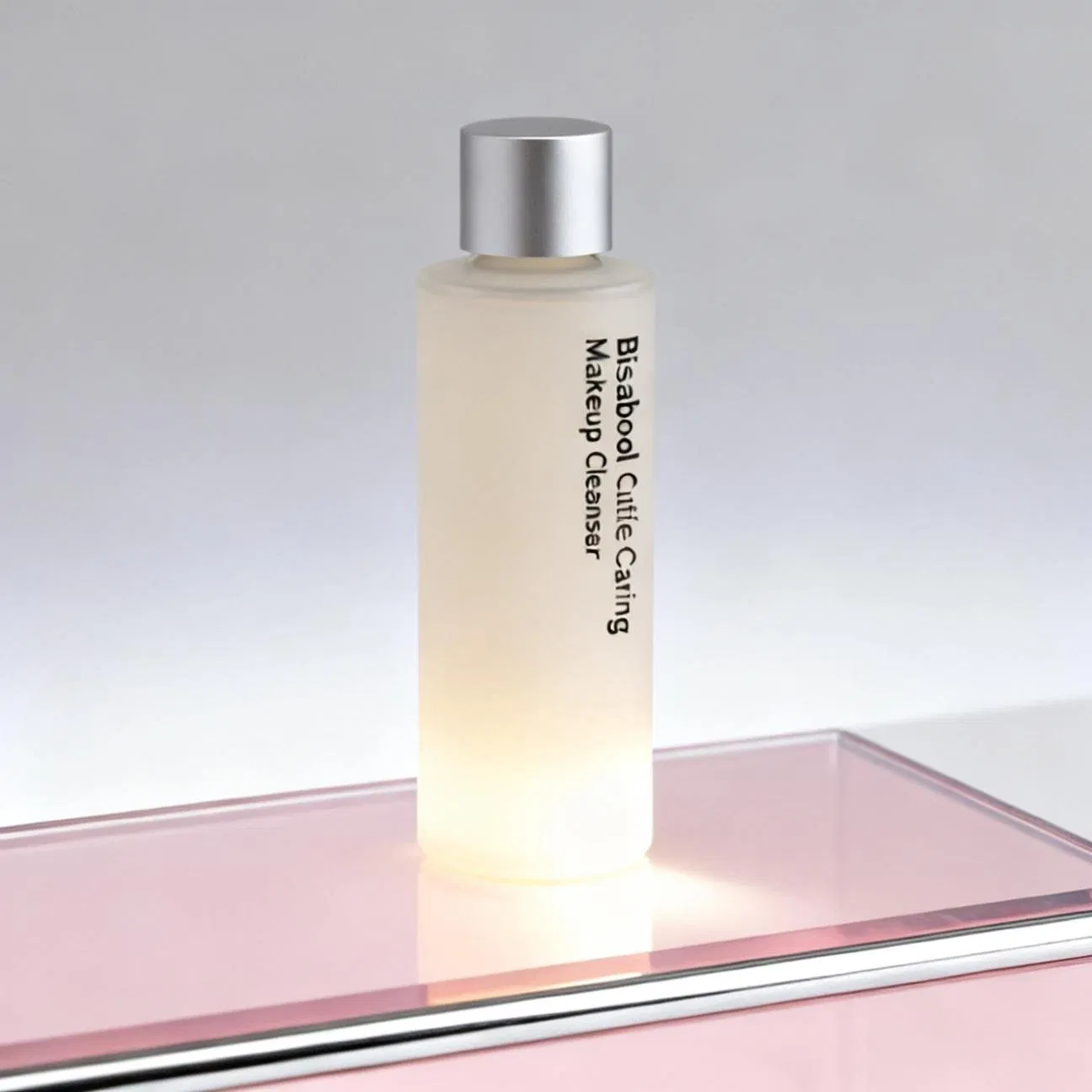 Micro-Particle Capturing and Soothing Face Cleanser with Moringa Seed Oil and Bisabolol for Deep Pore Cleansing