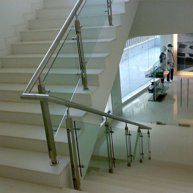 Modern Glass Railing and Aluminum Post Glass Railing