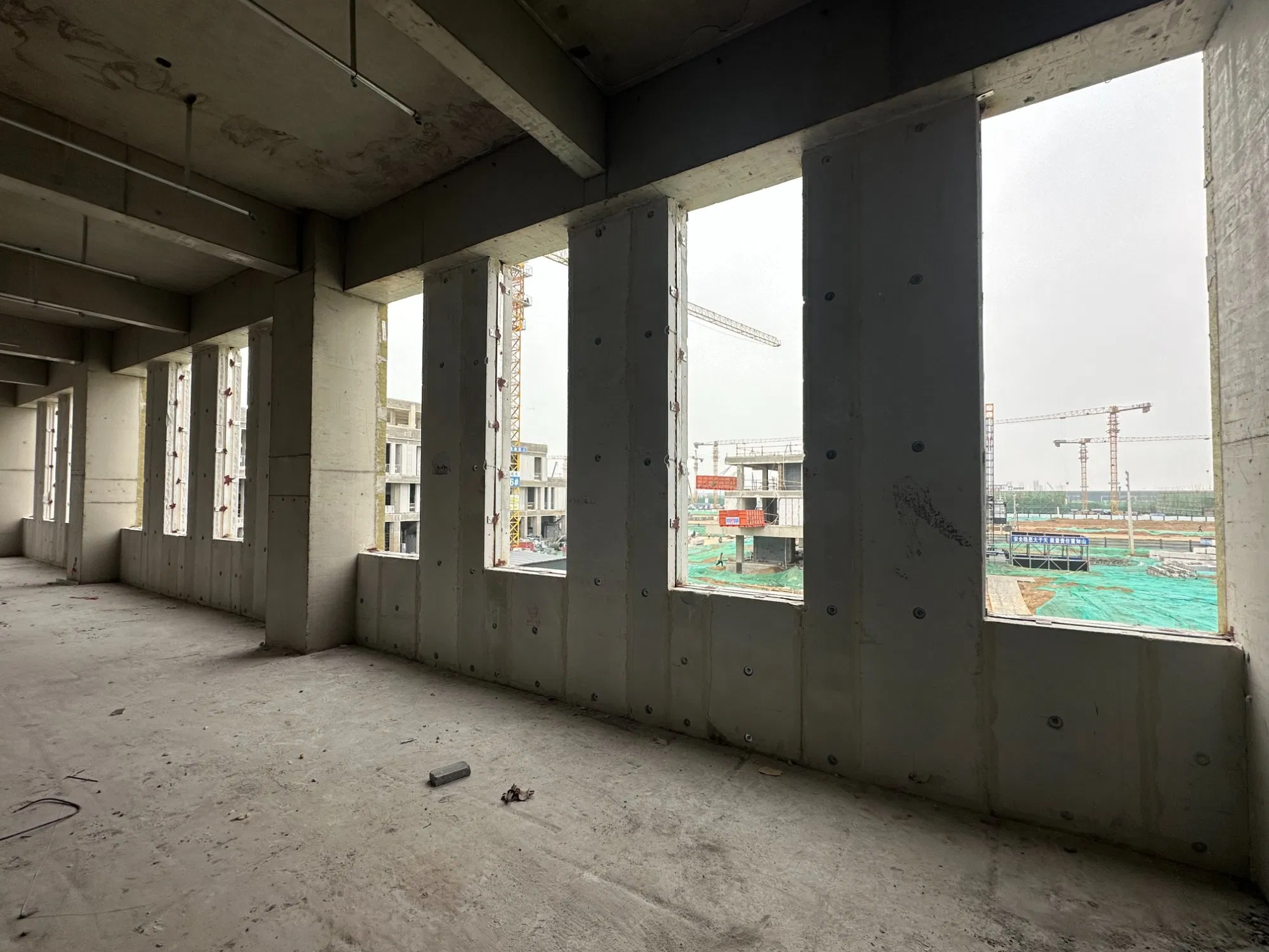 Durable Prefabricated Wall Panels for Quick and Easy Setup