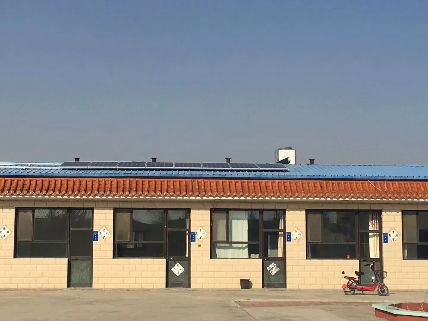 Солнечная панель 300-380W A-Grade с сертификатами CE, TUV