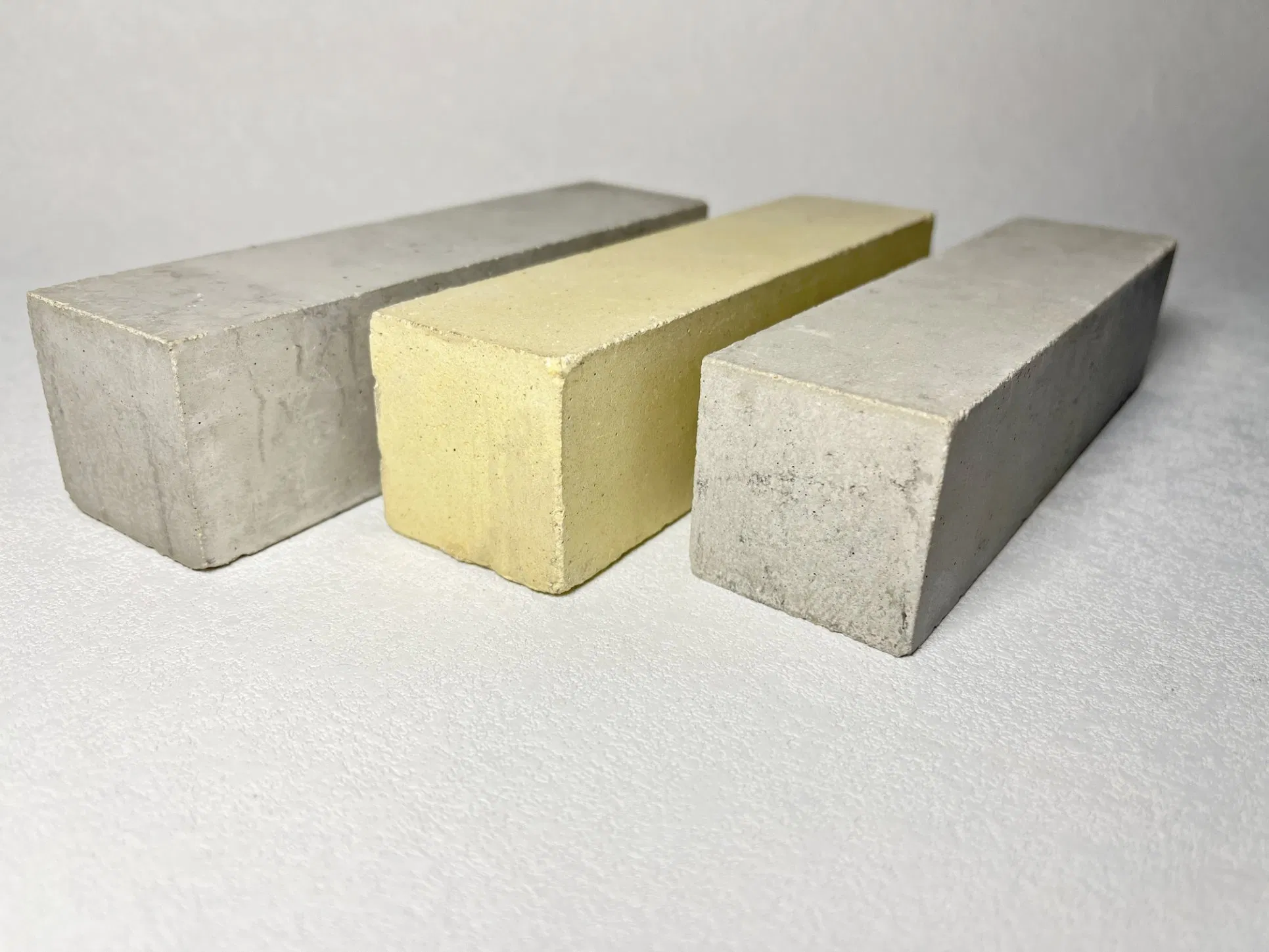 Insulating Castable Perlite Castable Refractories Vermiculite Castable for Heating Furnace