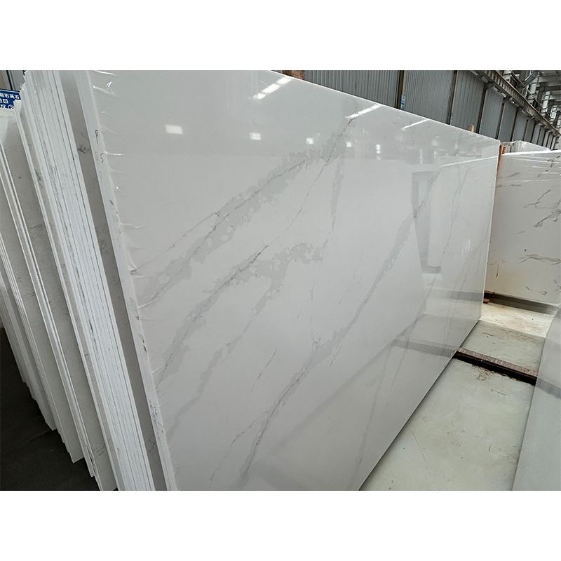 Artificial Stone Polished/Honed White Calacatta White Quartz Big Slab for Interiors/Indoor Kitchen/Bathroom Countertops/Vanity