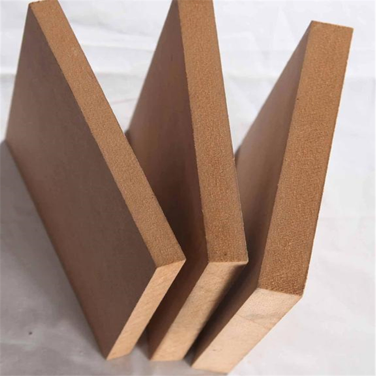 18mm Raw Plain MDF HDF Melamine MDF for Kitchen Cabinet Laminated Board
