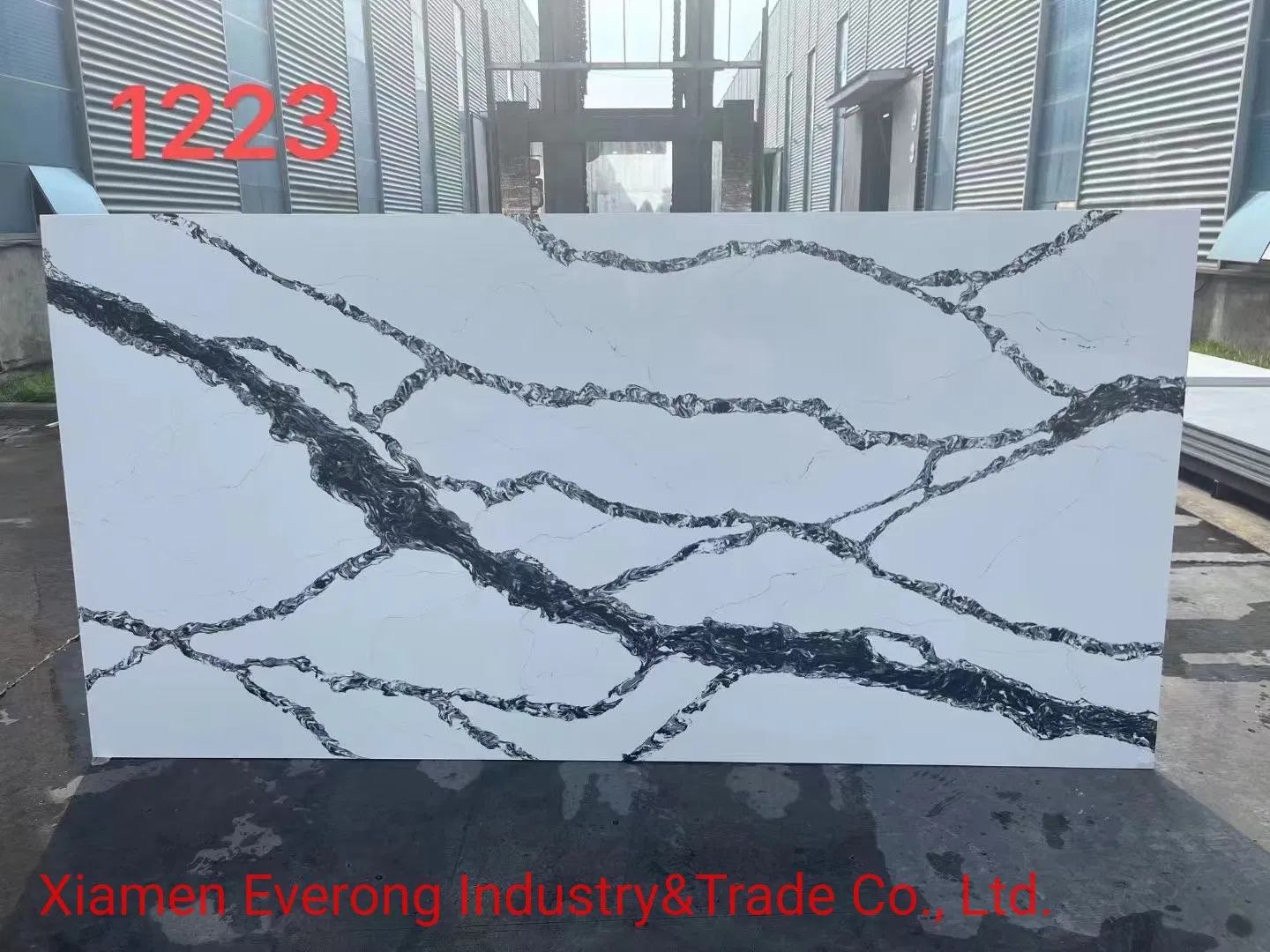 Chinese Factory Artificial Stone Engineered Black Stone Quartz for Vanity Tops