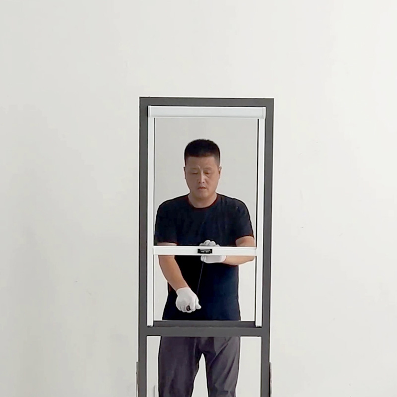 Heat Insulation &amp; Insect Resistant &amp; Dustproof up and Down Telescopic Screen