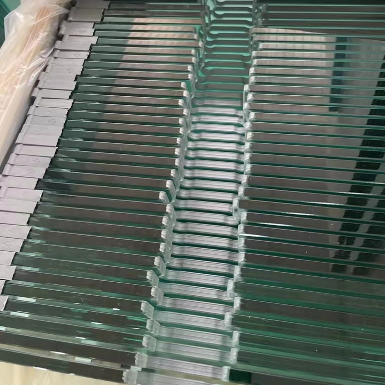 2025 New Acid Etched Glass Frosted Obscure Glass/ Half Frosted Glass/ Privacy Frosted Glass Panel /Safety Glass/ Decorative Glass/ Shower Glass/ Privacy Area
