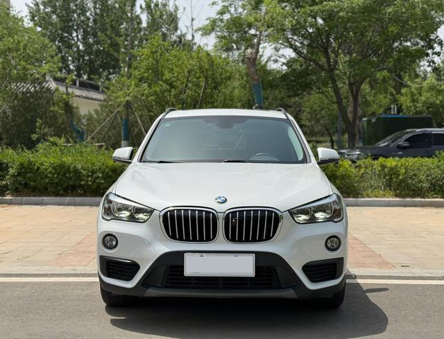 Стоп-сигнал для BMW X1 2019 (Osram W16W)