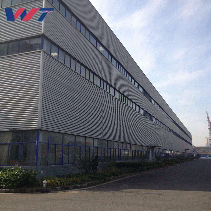 Prefab Steel Structure Workshop/Warehouse, Pre-Engineered Metal Building/Steel Frame/Peb/Poultry House/Heavy/Light Weight/Prefabricated Industrial Workshop