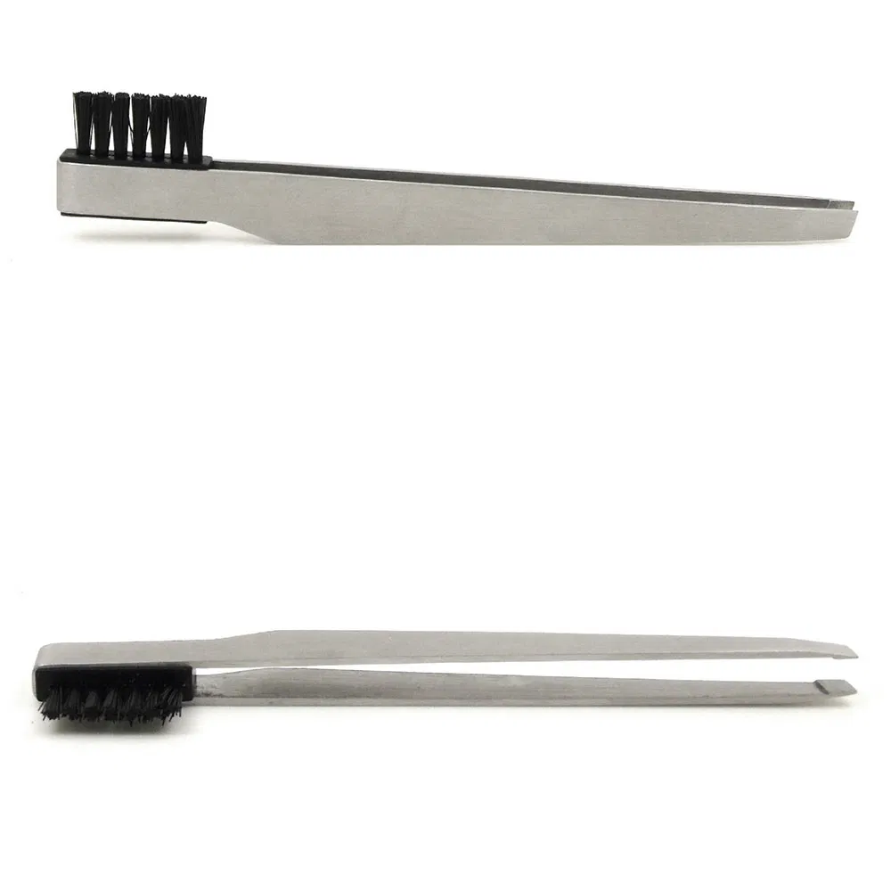 Stainless Steel Wholesale Beauty Slanted Eyebrow Clip Guangdong Squared Eyelash Tweezers with Nylon Comb