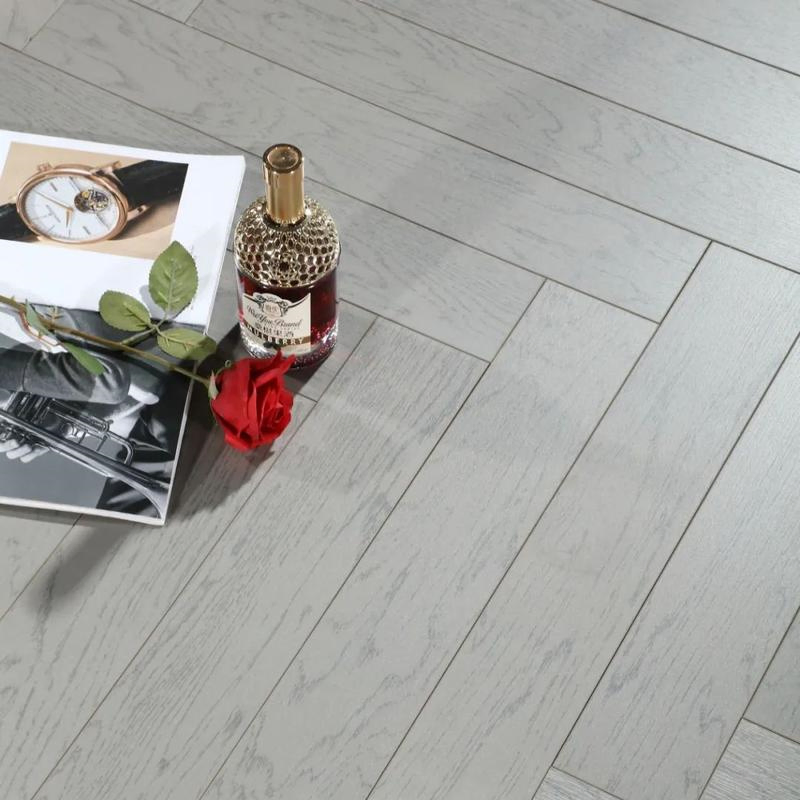 Водостойкий ламинат Herringbone HDF AC4, Германия