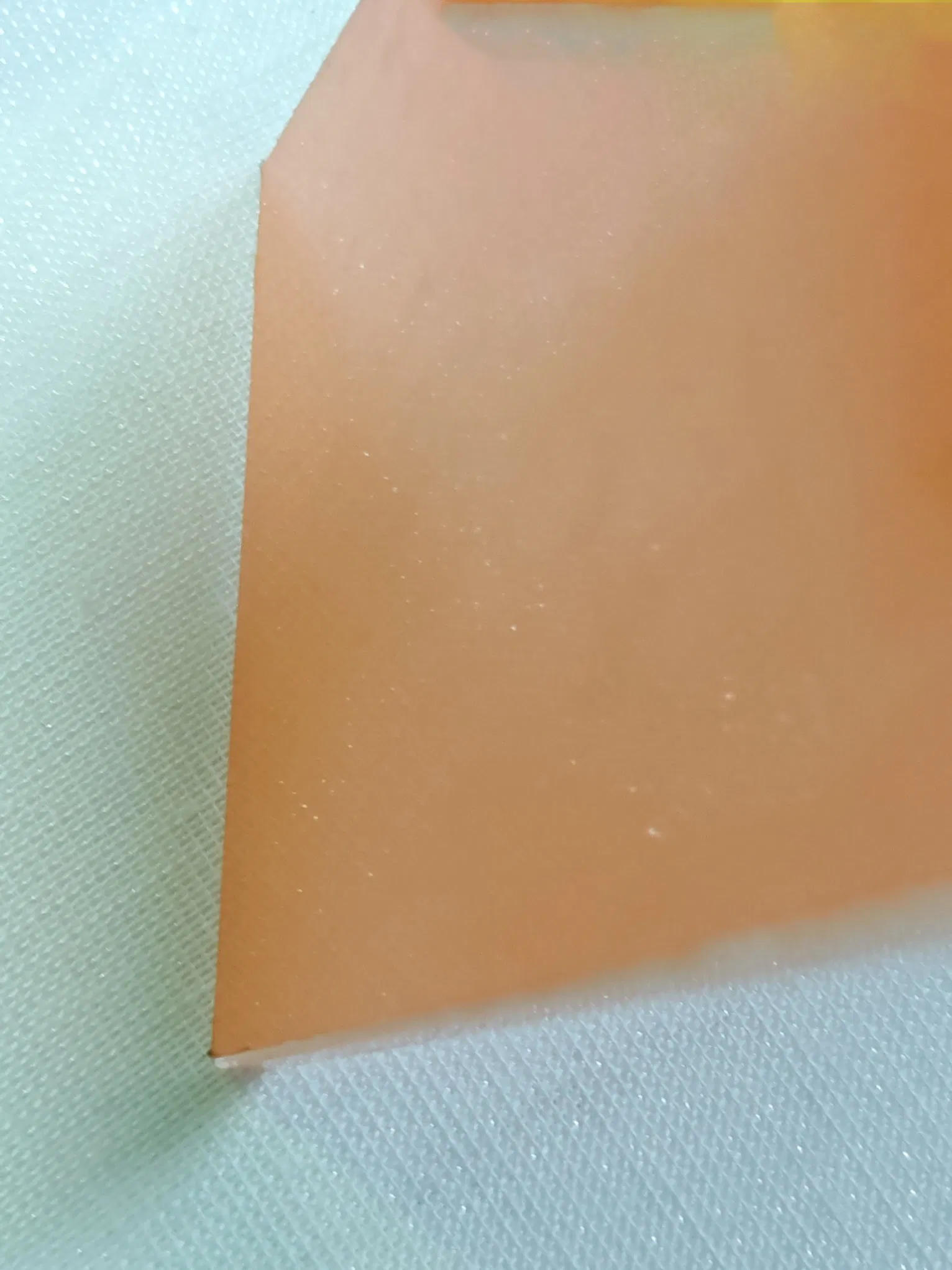 Custom Laminated Glass Solutions for Residential and Commercial Use