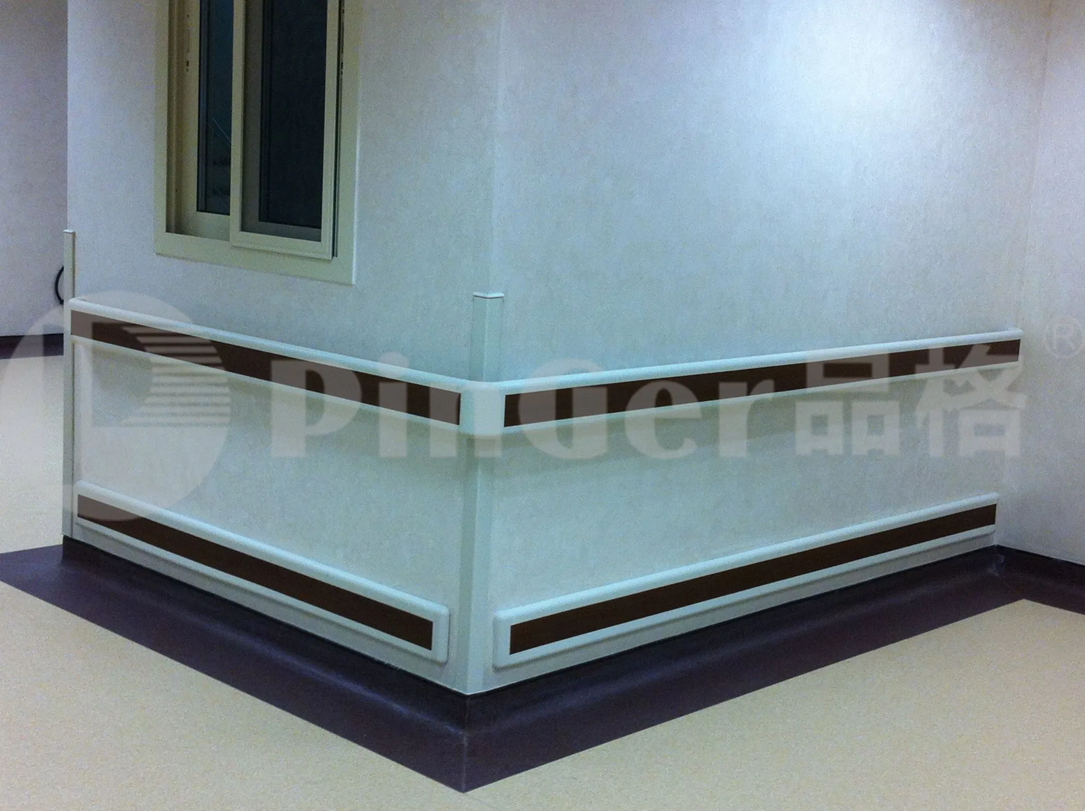 Vinyl Bumper Hospital Corridor Wall Guard