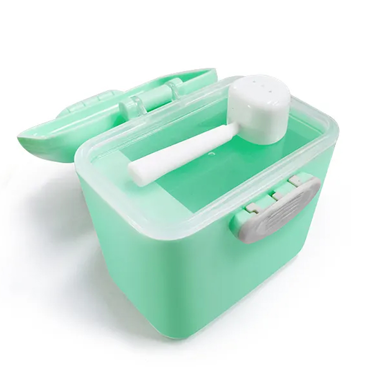 Beautiful Practical Sealing Performance with a Spoon PP Milk Powder Box