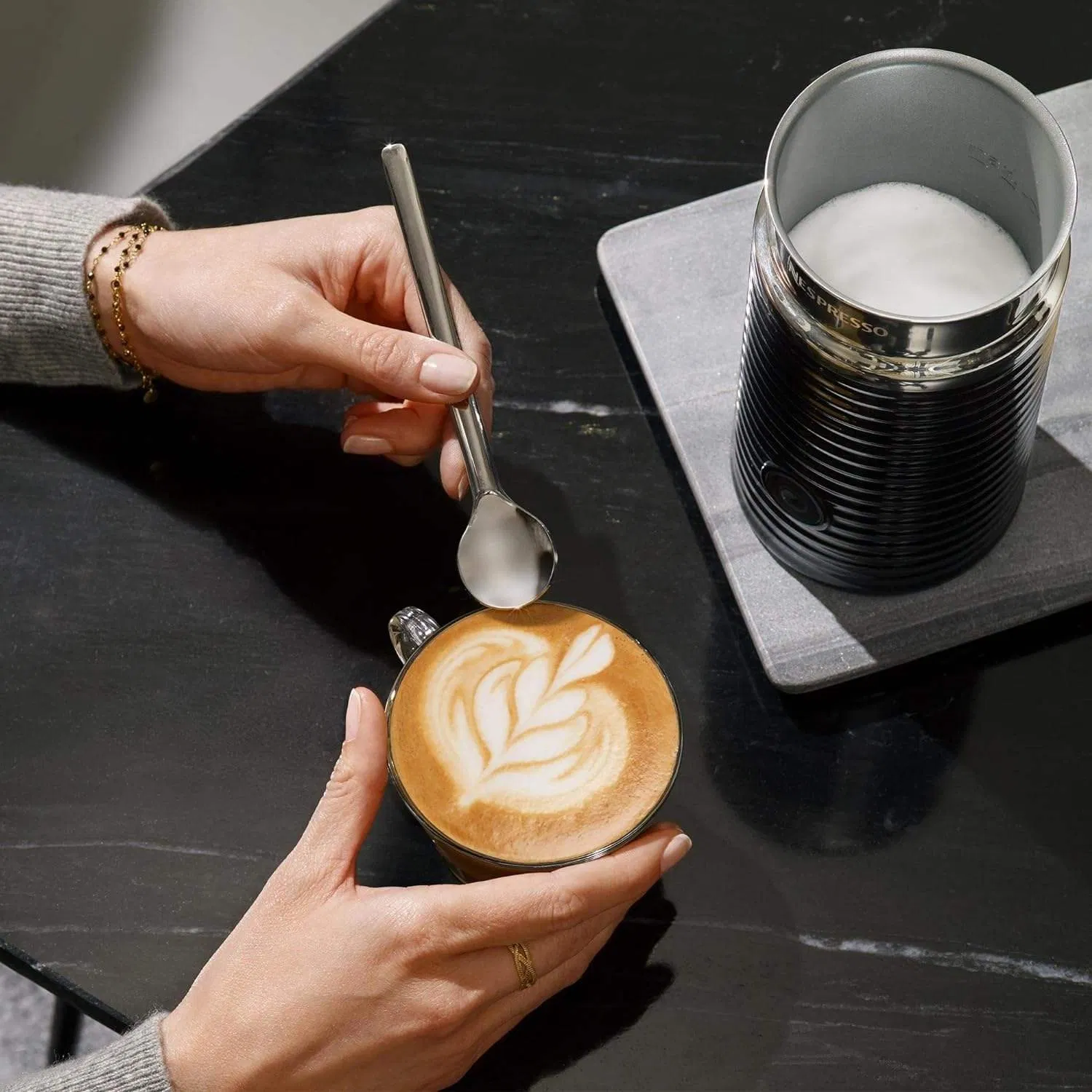 Premium Electric Milk Frother for Creamy Lattes and Cappuccinos