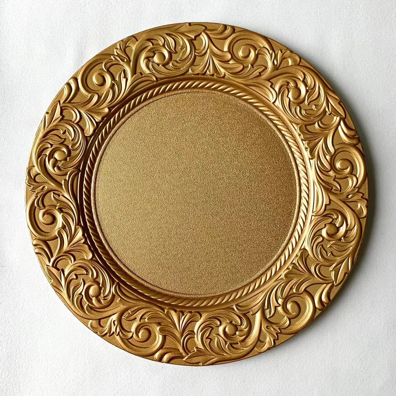 Wholesale 13 Inches Gold Charger Plates for Wedding Event
