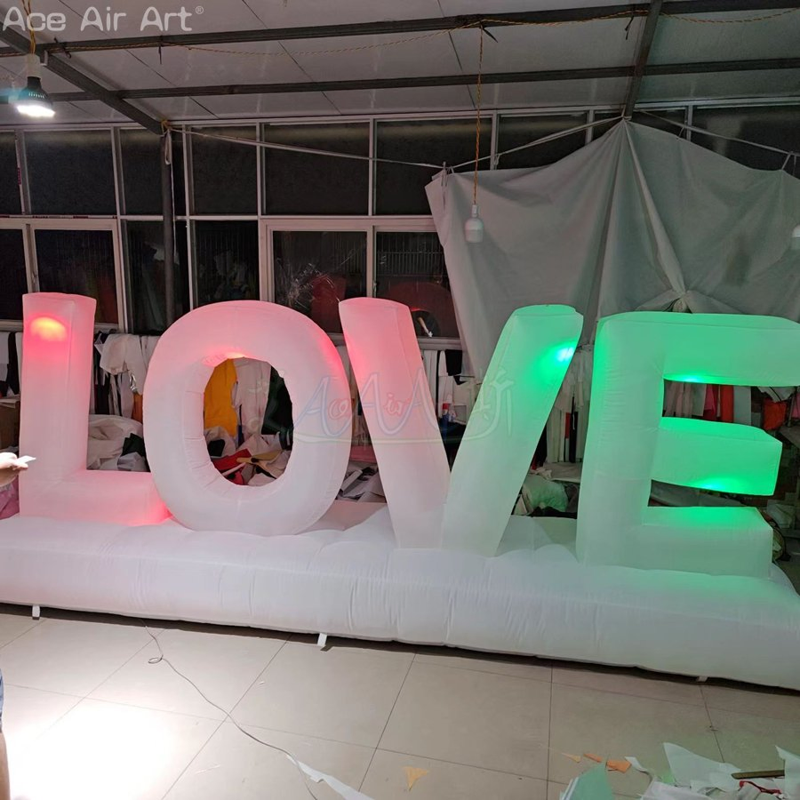 Standing Inflatable Word 'love' for Weddings and Love-Themed Events Decoration