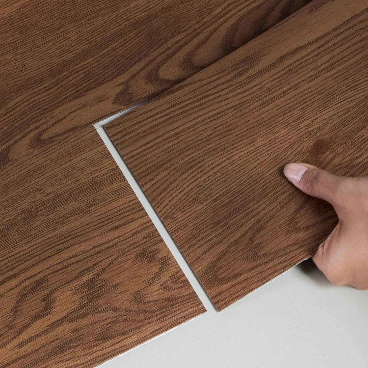 Пластиковая плитка SPC Flooring 4-5 мм с тиснением и UV-покрытием