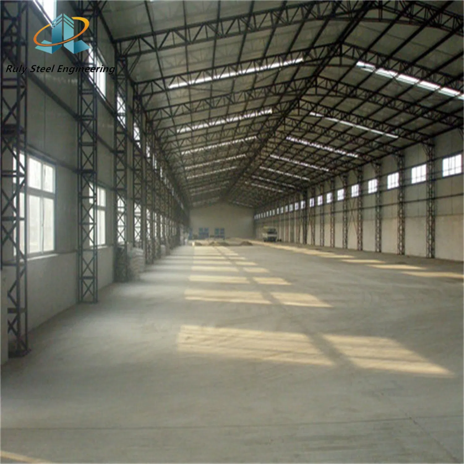 Good Seismic Performance Aluminum Alloy Window Made in China Prefab Structure Steel Warehouse