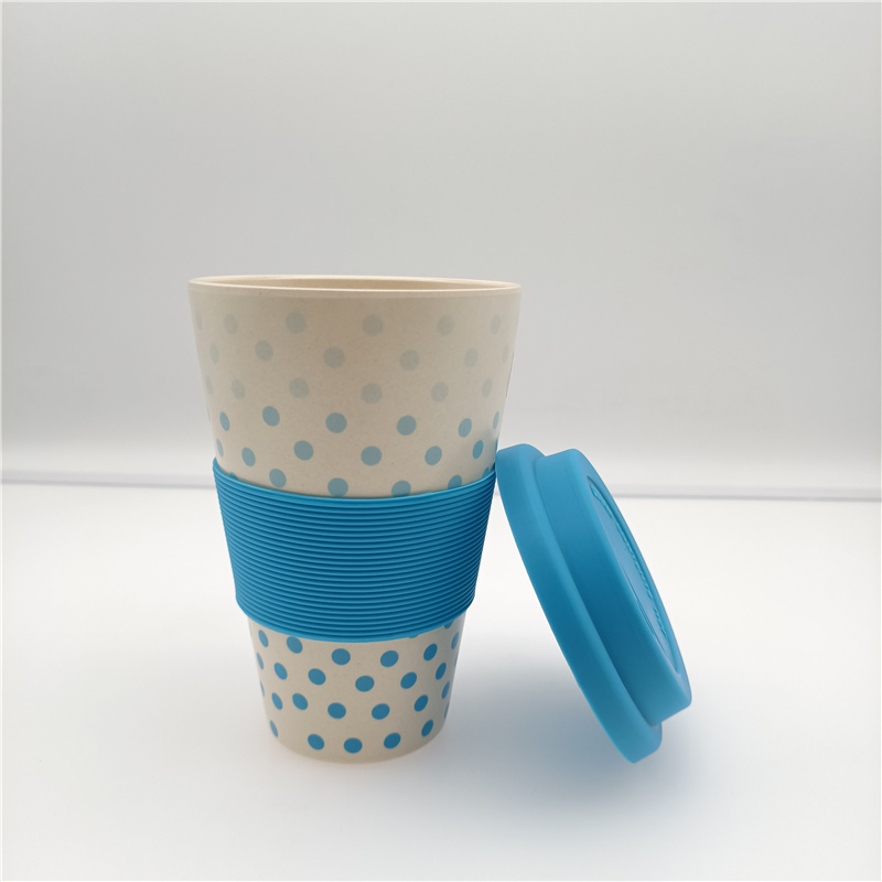 Многоразовая кружка из бамбукового волокна для кофе с крышкой