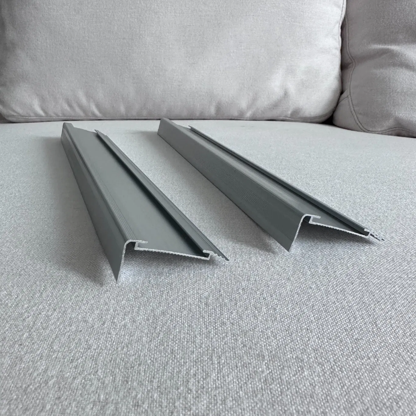 Aluminum Decorative Strips for The Edges of Ceramic Tiles and Ceramic Tiles