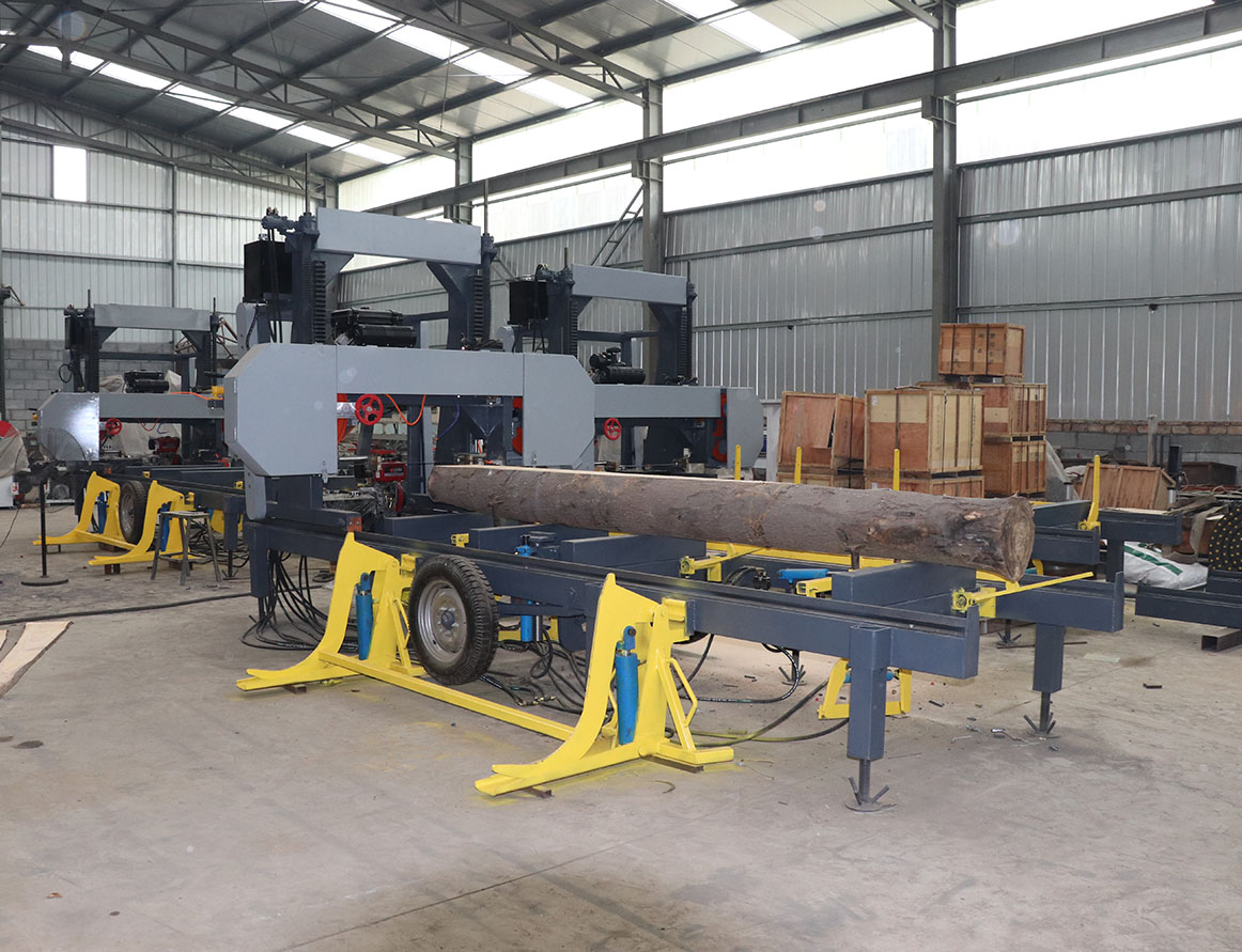 Ленточная пилорама портативная для бревен