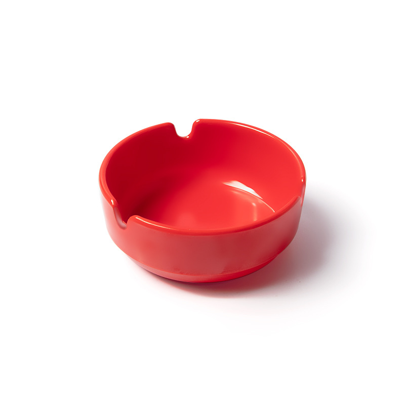 Glossy White Ceramic Cigarette Ashtray for Customization