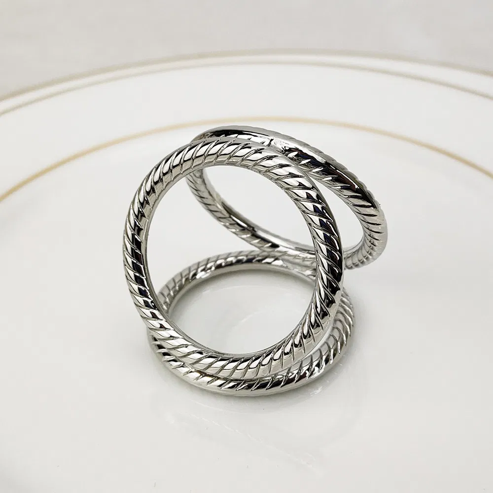 New Products Triangle Space Creative Combination Spring Clip Napkin Ring