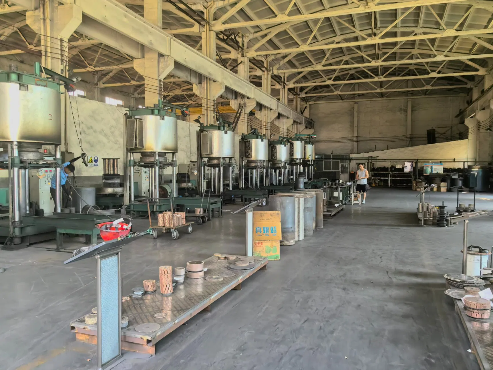 Versatile Adjustable Multi-Function Workbench, 441 Lbs, Sturdy Leg Base