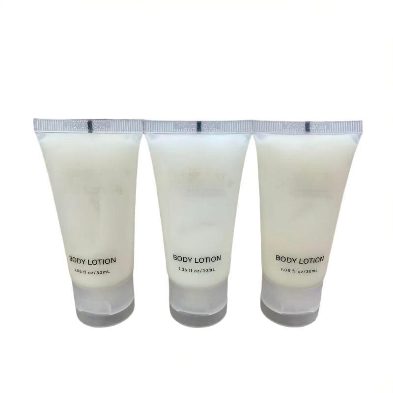Wholesale Green Tea Extracts Hotel Toiletries Set Shampoo Conditioner Body Lotion Shower Gel Custom Logo Available