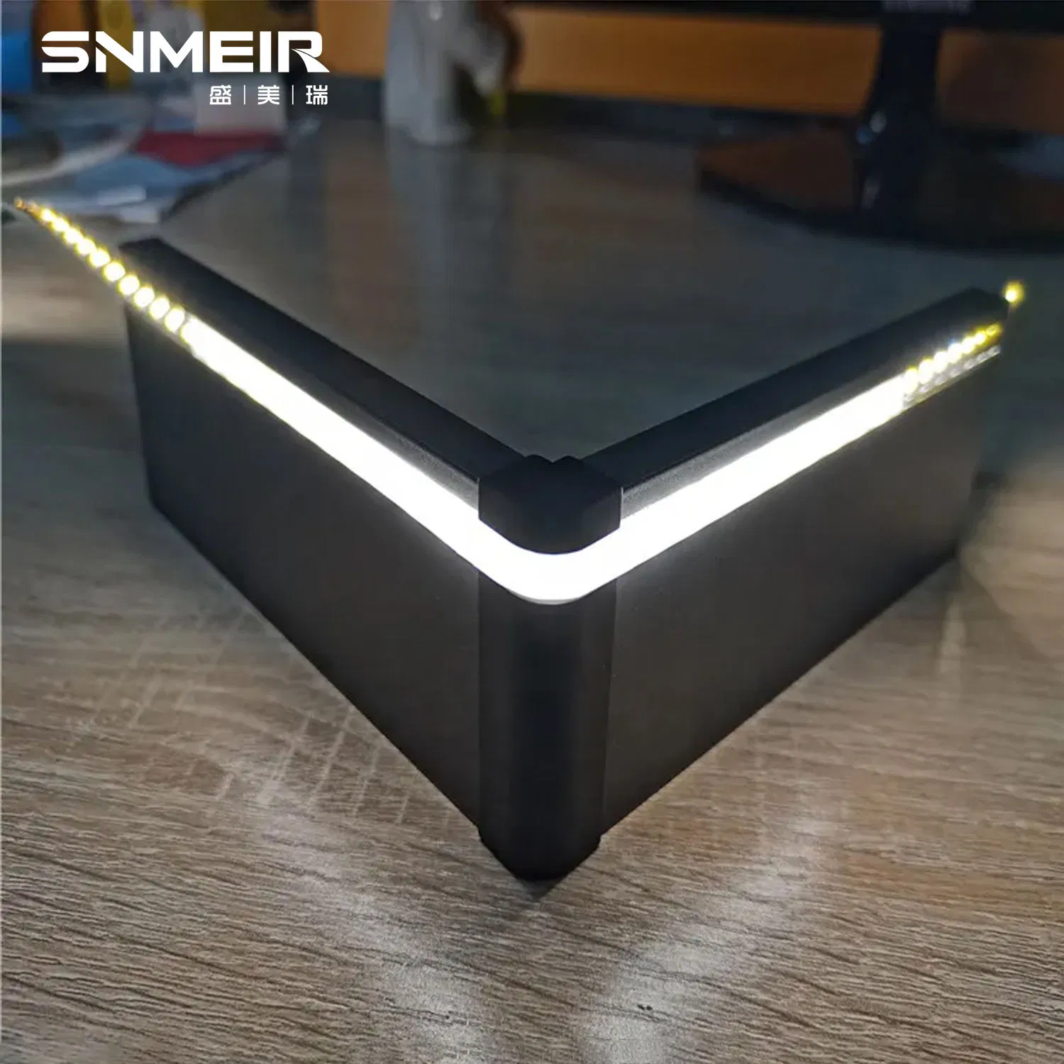 MOQ1ooo Pieces Office Building LED Skirting Board Decorative Metal Trim Skirting Board with LED Light