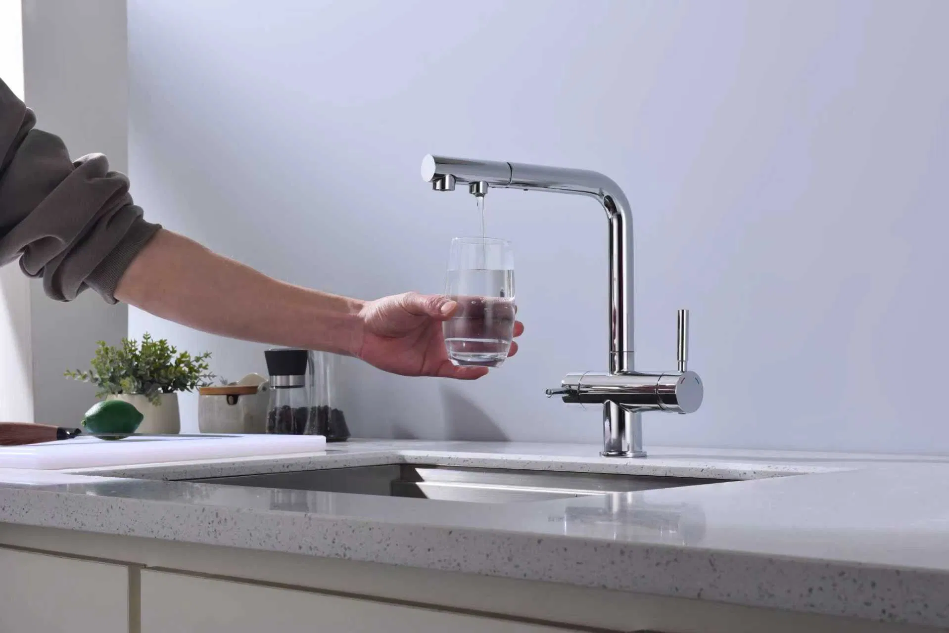 Кухонный смеситель для питьевой и очищенной воды SUS304