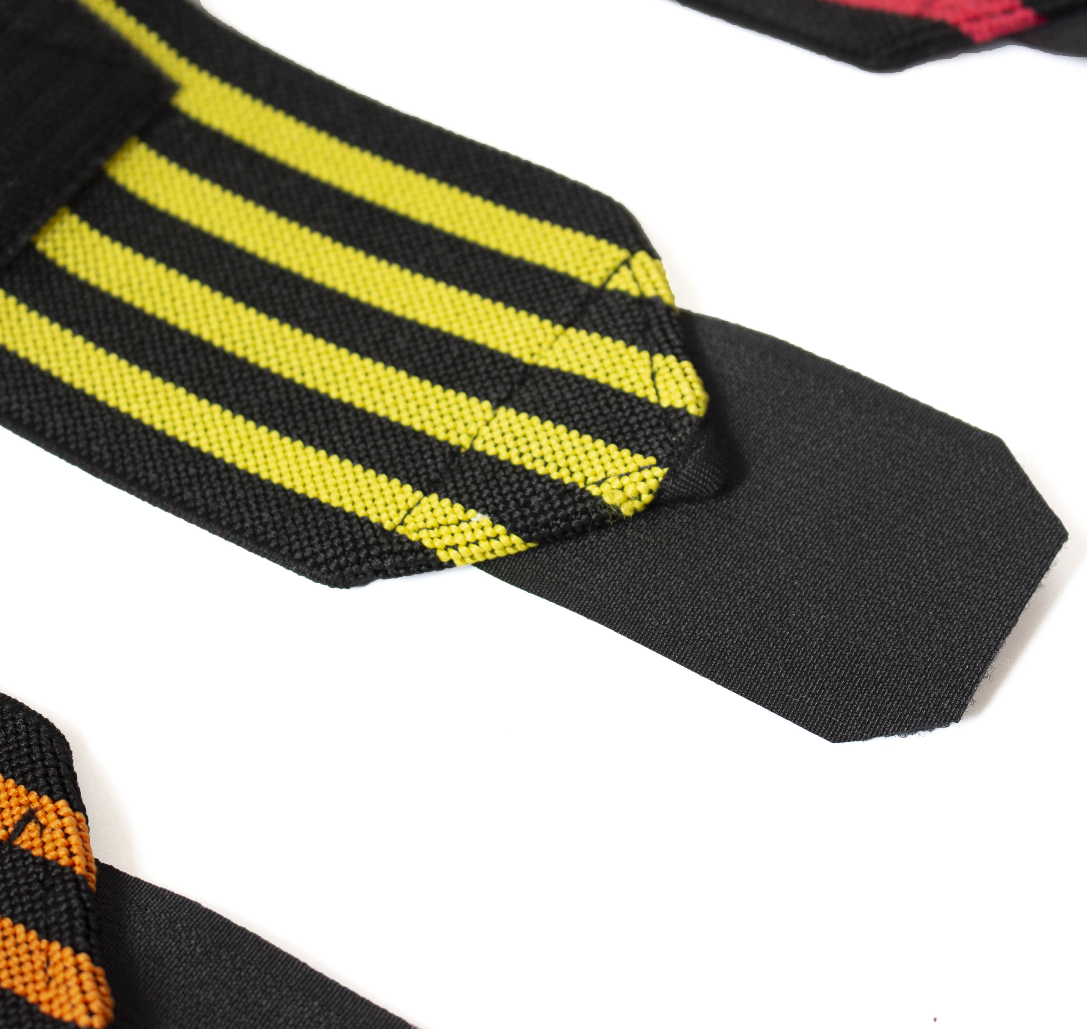 Напульсники спортивные силовые тренировочные